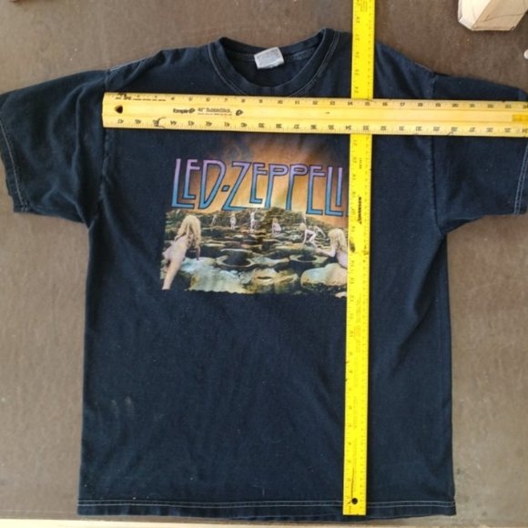 Led Zepplin House of the Holy T-Shirt - Picture 1 of 3
